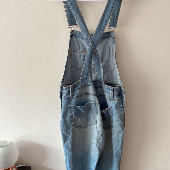 Overalls - Picture 2 of 4